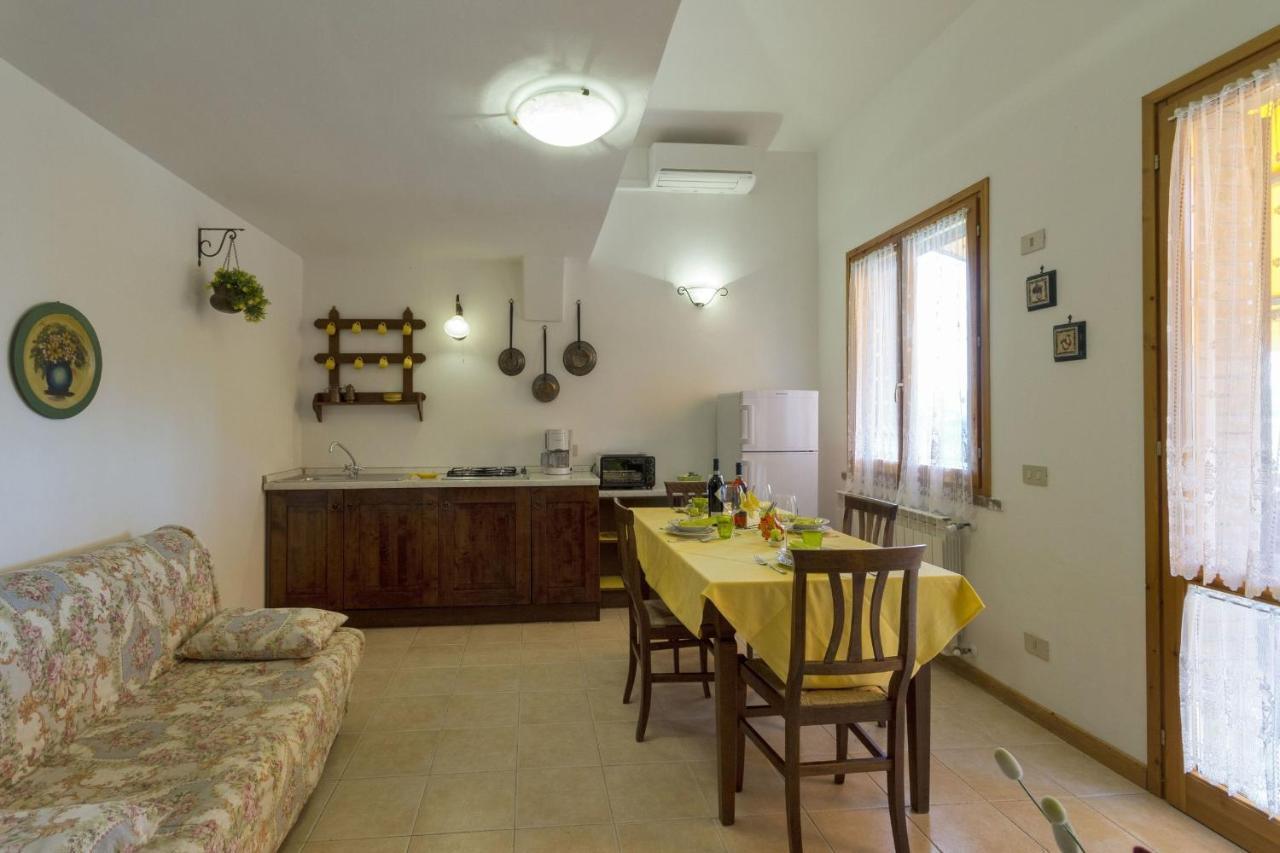 Calanchi Apartments Montaione Exterior photo
